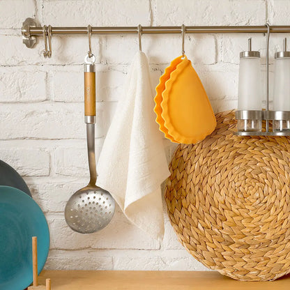 Pasta Shaped Oven Mitt | Silicone Mezzelune