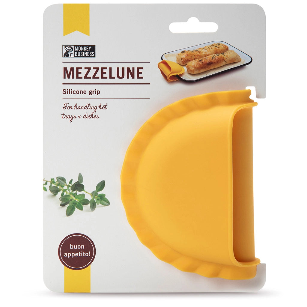 Pasta Shaped Oven Mitt | Silicone Mezzelune
